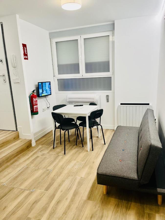 מדריד Bernabeu/ C.Universitaria Apartments מראה חיצוני תמונה
